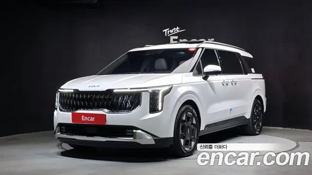 Kia Canival HEV 7seater Signature