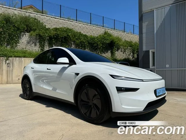 Tesla Model Y Premium RWD