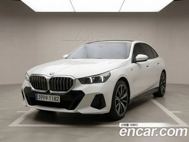 BMW 5-Series 530i xDrive M Sport