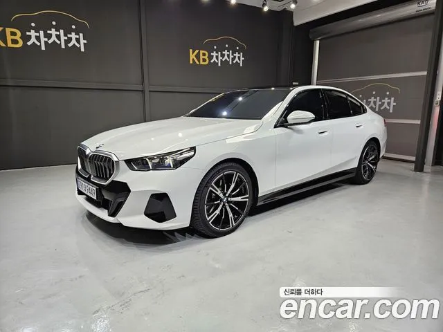 BMW 5-Series 530i xDrive M Sport