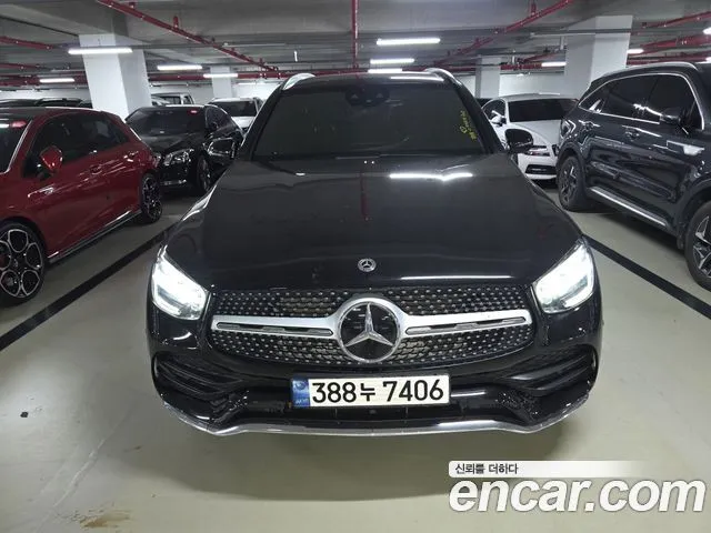 Mercedes-Benz GLC-Class GLC300 4MATIC Premium