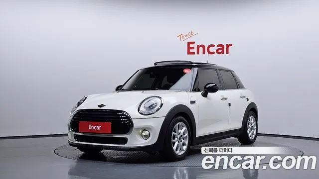 Mini Cooper 5Door HIGH