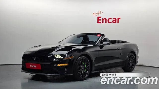 Ford Mustang Convertible