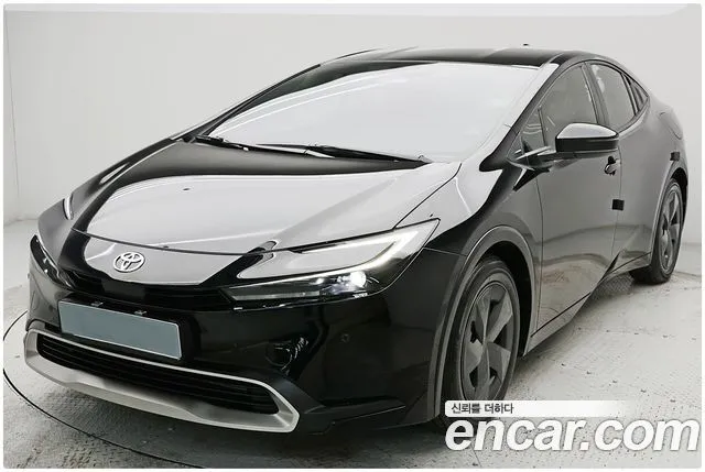 Toyota Prius 2.0 PHEV SE