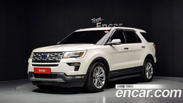 Ford Explorer 2.3 Limited 4WD