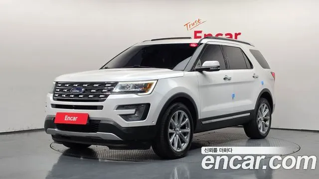 Ford Explorer 2.3 Limited 4WD