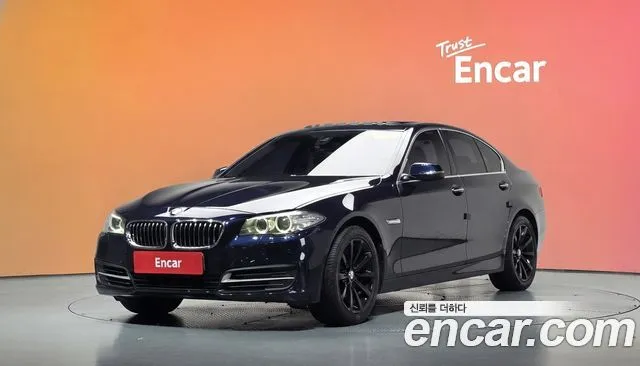 BMW 5-Series 528i