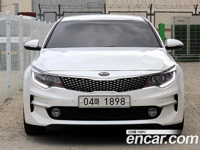 Kia K5 2.0 MX