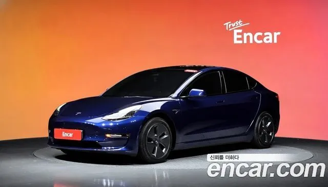 Tesla Model 3 Long Range AWD