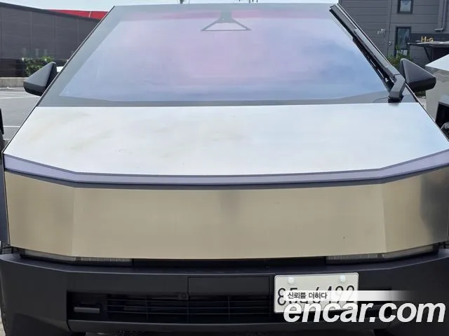 Tesla Cybertruck AWD