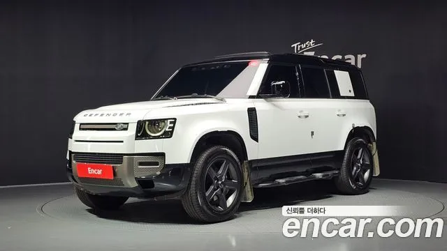Land Rover Defender 110 P300 X-Dynamic SE