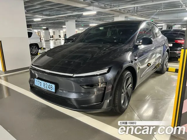Tesla Model Y Premium RWD
