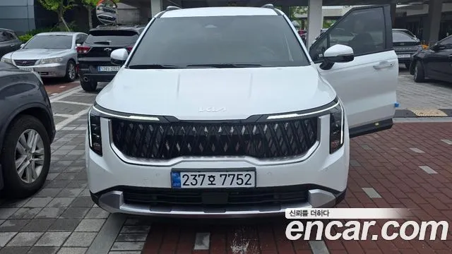 Kia Canival HEV 9 seater Prestige