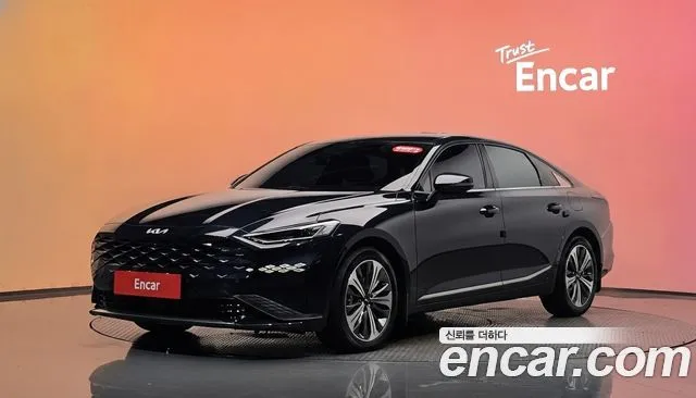 Kia K8 Signature