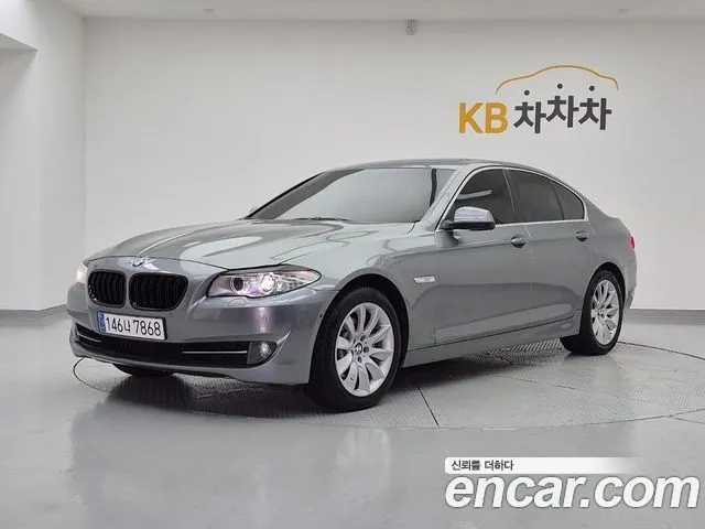 BMW 5-Series 528i