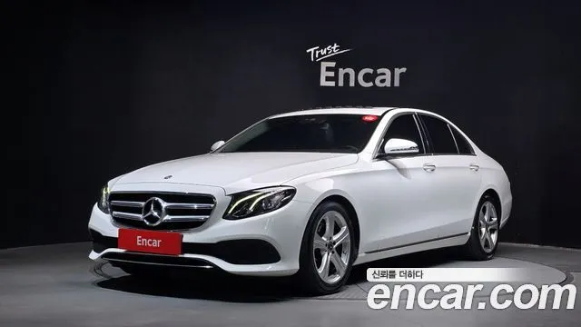 Mercedes-Benz E-Class E200 Avantgarde