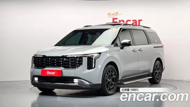 Kia Canival HEV 9seater Gravity