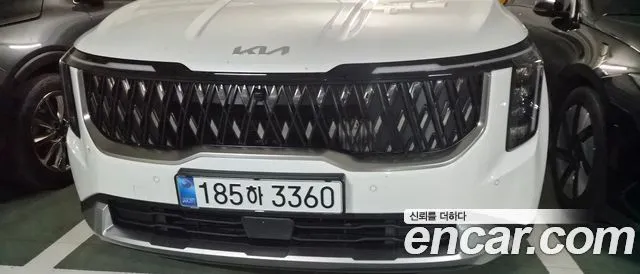 Kia Canival HEV 9 seater Prestige