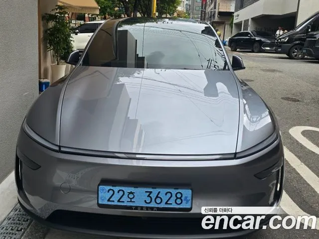 Tesla Model Y Premium RWD