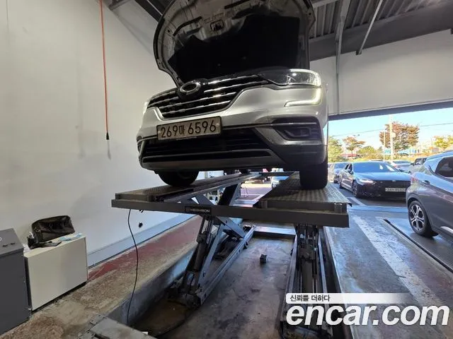 Renault-KoreaSamsung QM6 2.0 GDe RE Signature 2WD