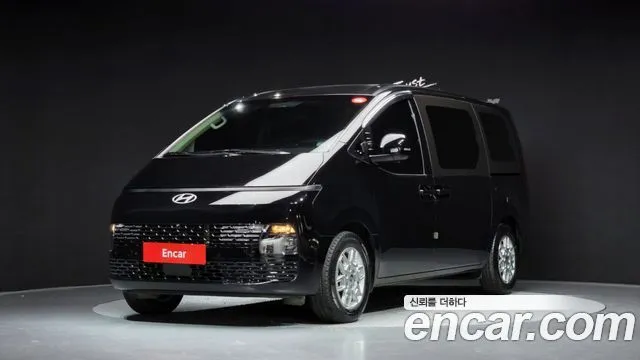 Hyundai Staria HEV 1.6 Tourer 11-Seater