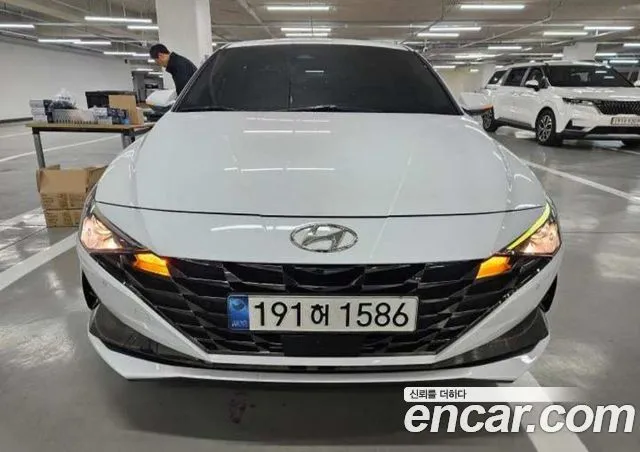Hyundai AVANTE 1.6
