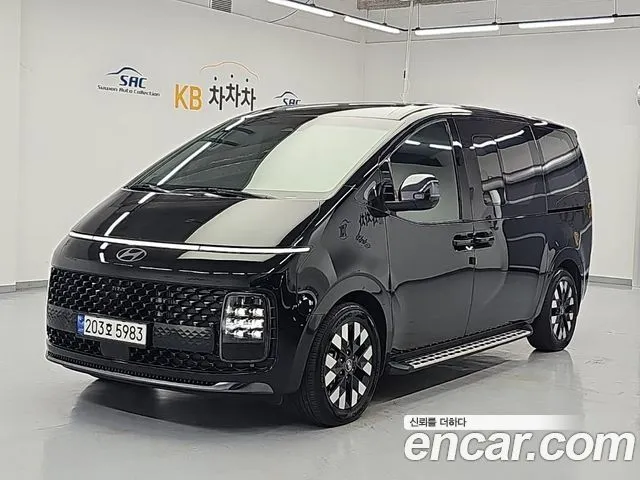 Hyundai Staria HEV 1.6 Lounge 9-Seater