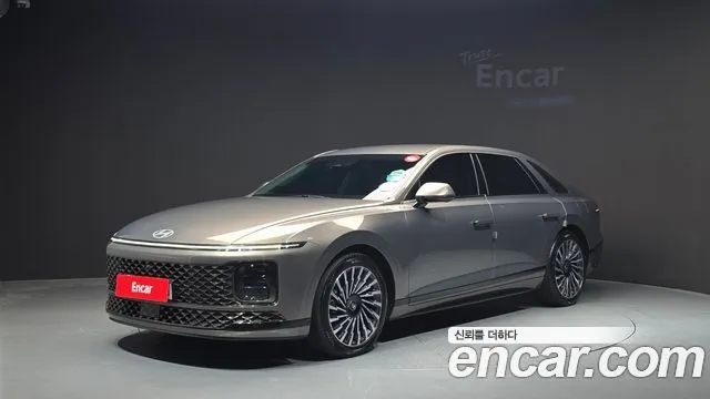 Hyundai Grandeur Calligraphy