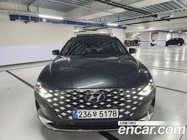 Hyundai Grandeur Le Blanc
