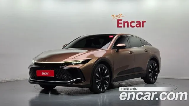 Toyota Crown 2.4 4WD Dual Boost HYbrid