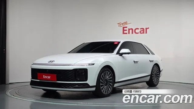 Hyundai Grandeur Calligraphy