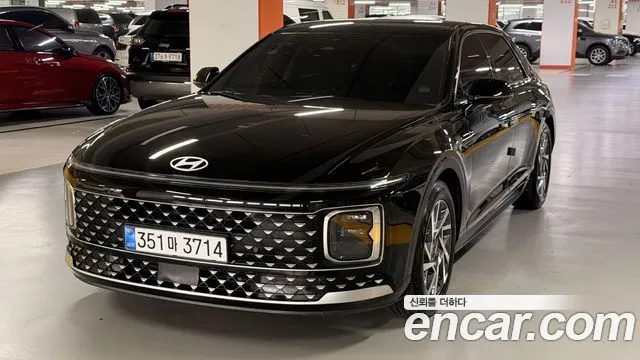 Hyundai Grandeur Premium