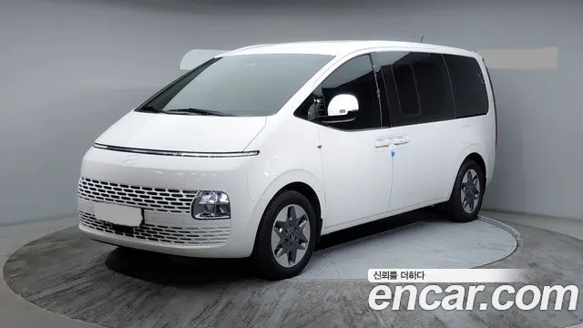 Hyundai Staria HEV 1.6 Tourer 11-Seater