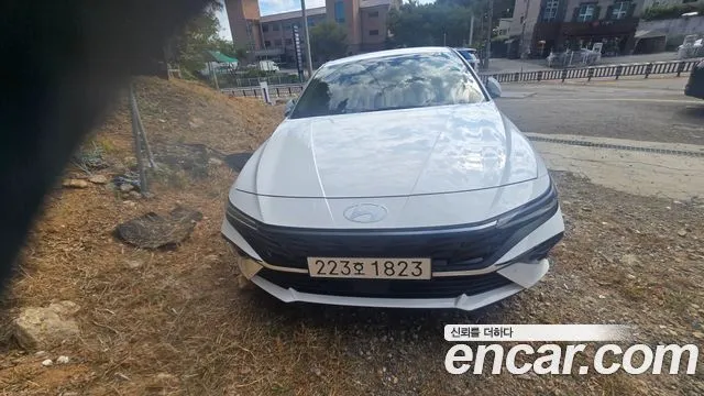 Hyundai AVANTE 1.6