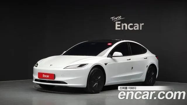 Tesla Model 3 스탠다드 RWD