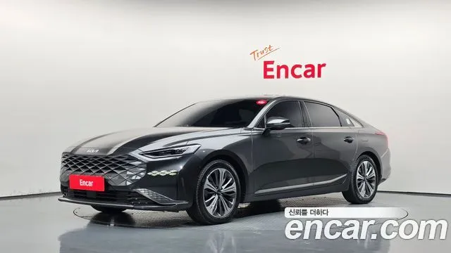 Kia K8 Signature