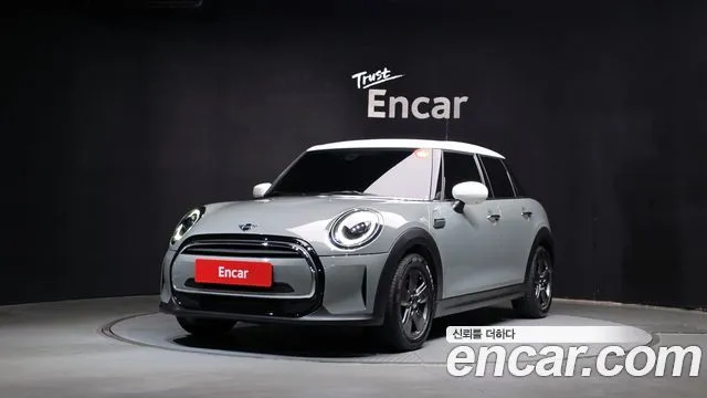 Mini Cooper 5Door Classic