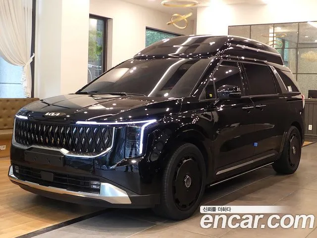 Kia Canival HEV 9-Seater Hi-Limousine