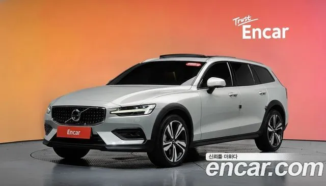 Volvo V60 T5 Pro AWD