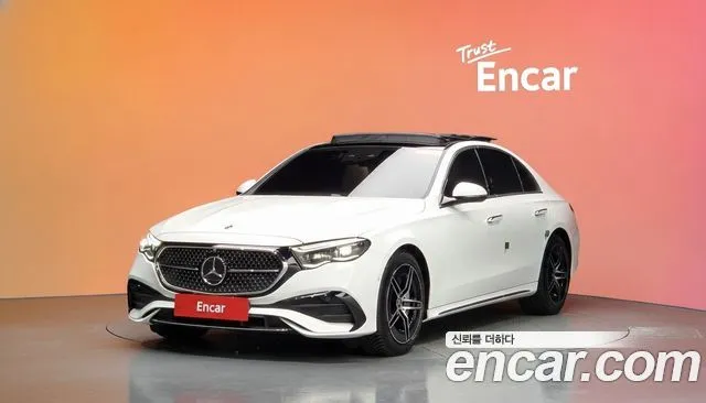 Mercedes-Benz E-Class E300 4MATIC AMG Line