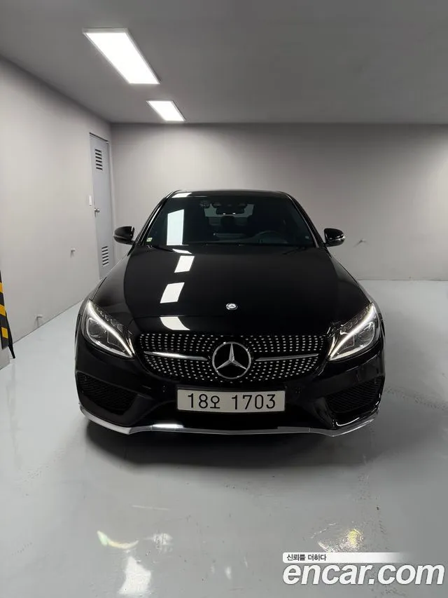 Mercedes-Benz C-Class C200 AMG Line