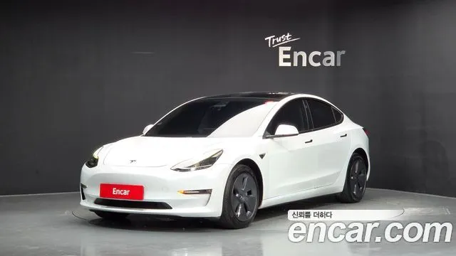 Tesla Model 3 Long Range AWD