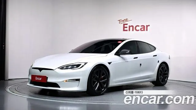 Tesla Model S Plaid