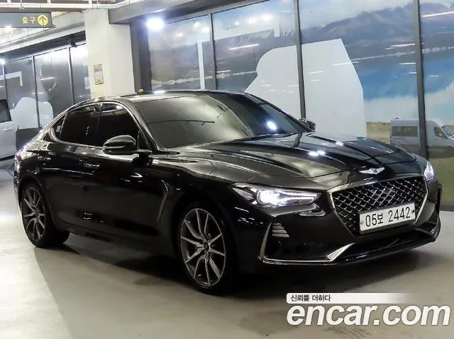 Genesis G70 2.0T AWD