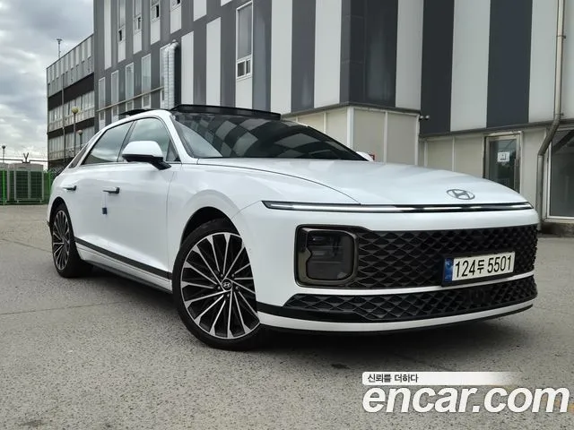 Hyundai Grandeur Calligraphy