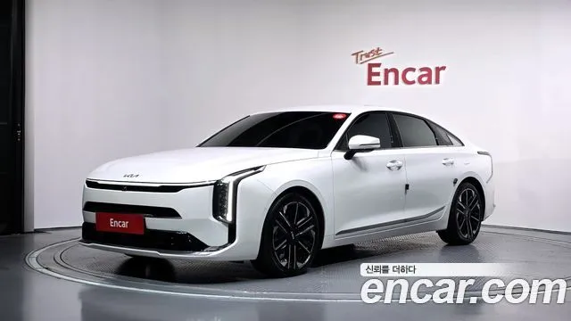 Kia K8 Signature