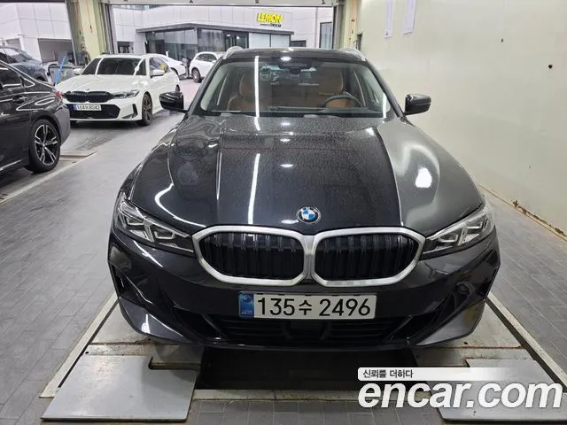 BMW 3-Series 320i Touring