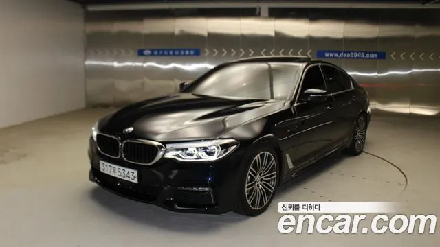 BMW 5-Series 530i xDrive M Sport Package