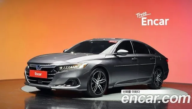 Honda Accord 2.0 Hybrid Touring