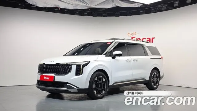 Kia Canival HEV 7seater Signature